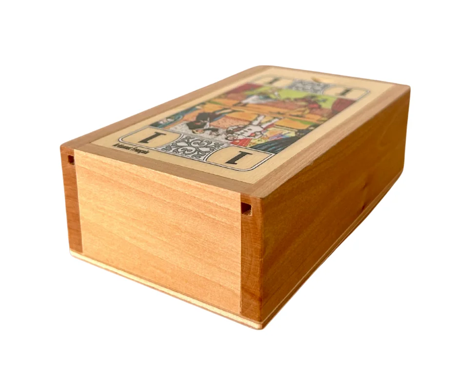 Boxes : Custom game built in the EU
