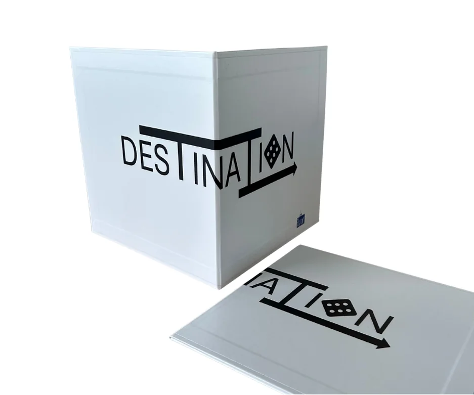 Plates: Custom game built in the EU